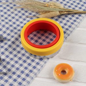 China products round stainless steel baking tool bread cutter sandwich cutter