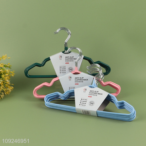 Hot items anti-slip household clothes hanger clothes drying rack for sale