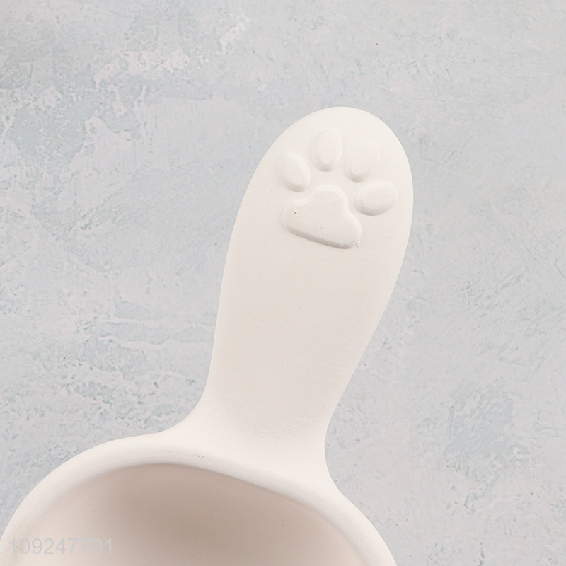 China factory pet supplies diatom ooze pet feed scoop for sale