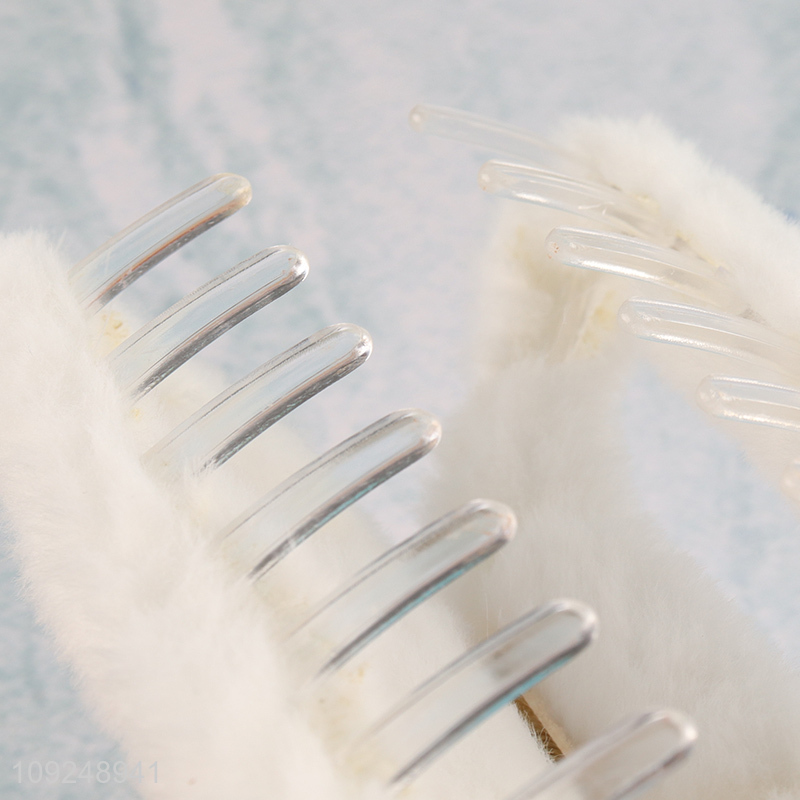 High Quality Plush Hair Claw Clips Hair Accessories for Women Girls
