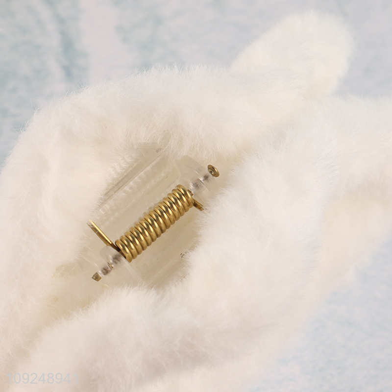 High Quality Plush Hair Claw Clips Hair Accessories for Women Girls