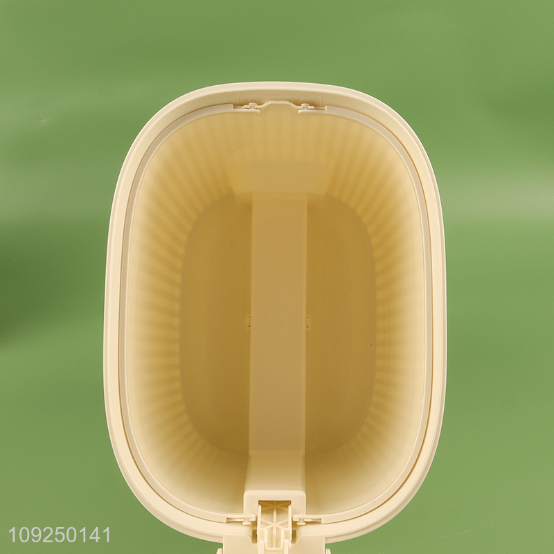 Wholesale Large Capacity Garbage Bin Waste Management Plastic Pedal Waste Bin