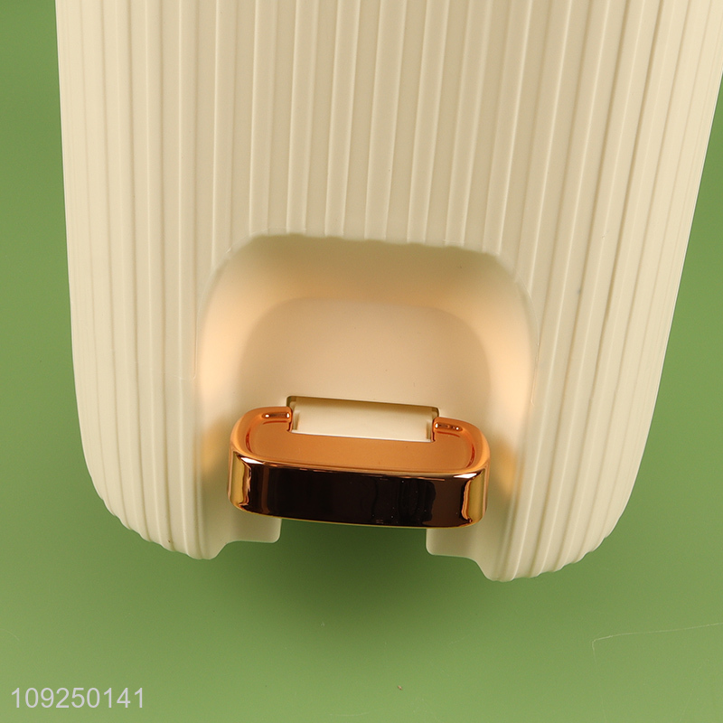 Wholesale Large Capacity Garbage Bin Waste Management Plastic Pedal Waste Bin