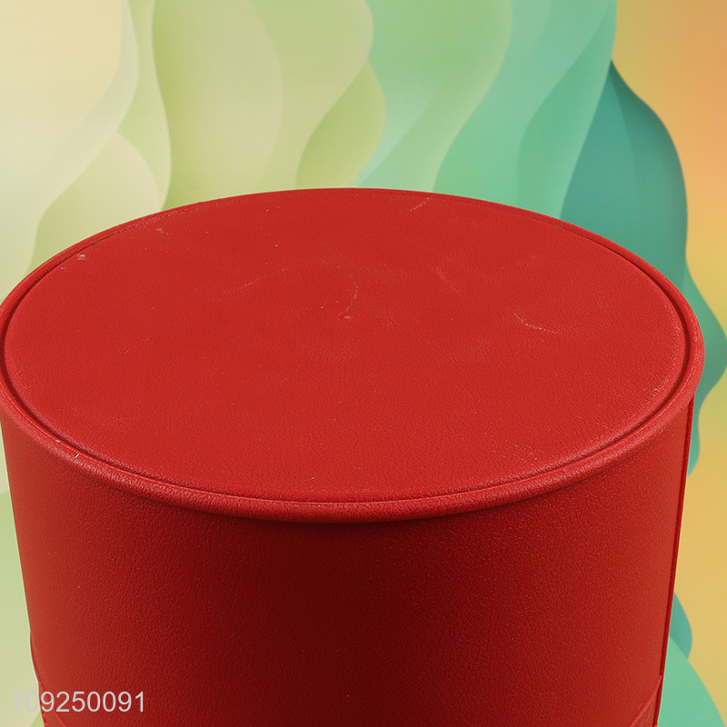 Good selling round red portable cosmetic bag makeup bag with handle