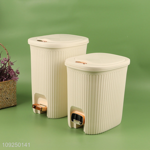 Wholesale Large Capacity Garbage Bin Waste Management Plastic Pedal Waste Bin