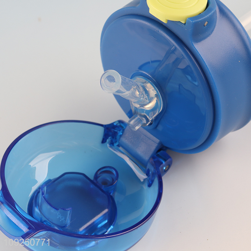 China Wholesale Kids Children Plastic Water Bottle with Shoulder Strap and Straw