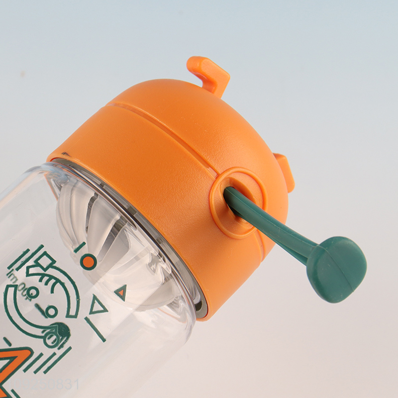 Factory Price Plastic Water Bottle with Tea Infuser for Kids Children Students