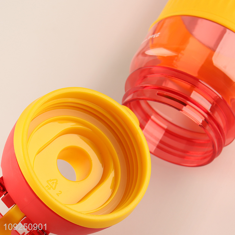 High Quality Large Capacity Plastic Sport Water Bottle with Handle & Leakproof Lid