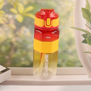 New Product 750ml Portable Plastic Sport Water Bottle with Straw & Leakproof Lid