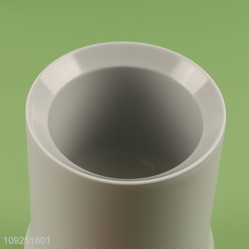 China supplier bathroom accessories toilet brush cleaning brush with holder