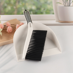 China Wholesale Hand Broom and Dustpan Set for Cabinet Closet Sofa Cleaning