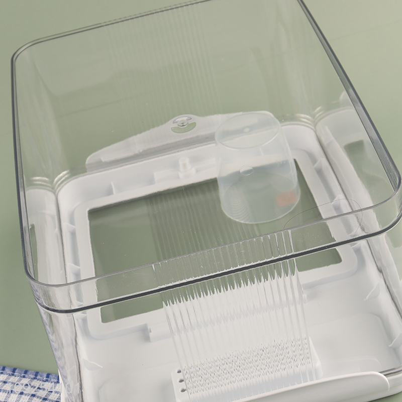 New Product 10kg Airtight Plastic Rice Storage Container with Measuring Cup