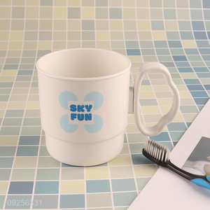 Good Quality Plastic Mouthwash Cup Bathroom Tumbler Cup with Handle