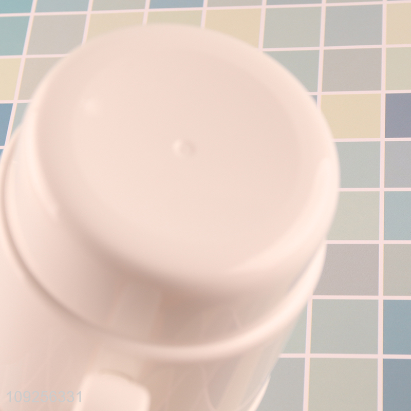 Good Quality Plastic Mouthwash Cup Bathroom Tumbler Cup with Handle
