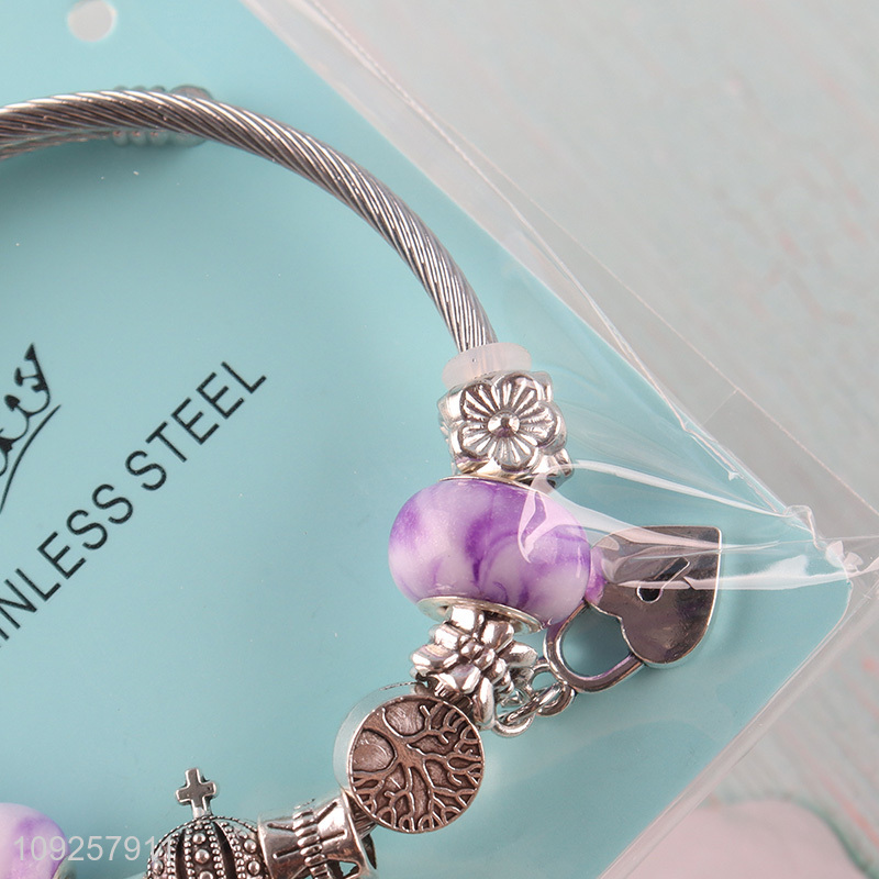 Factory Supply Charm Bracelet Fashion Jewelry for Girls Holiday Birthday Gifts