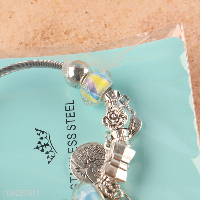 China Imports Charm Bracelet Fashion Jewelry for Girls Holiday Birthday Gifts