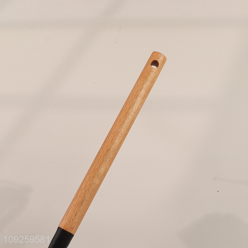 Popular products home restaurant silicone kitchen utensil soup ladle for sale