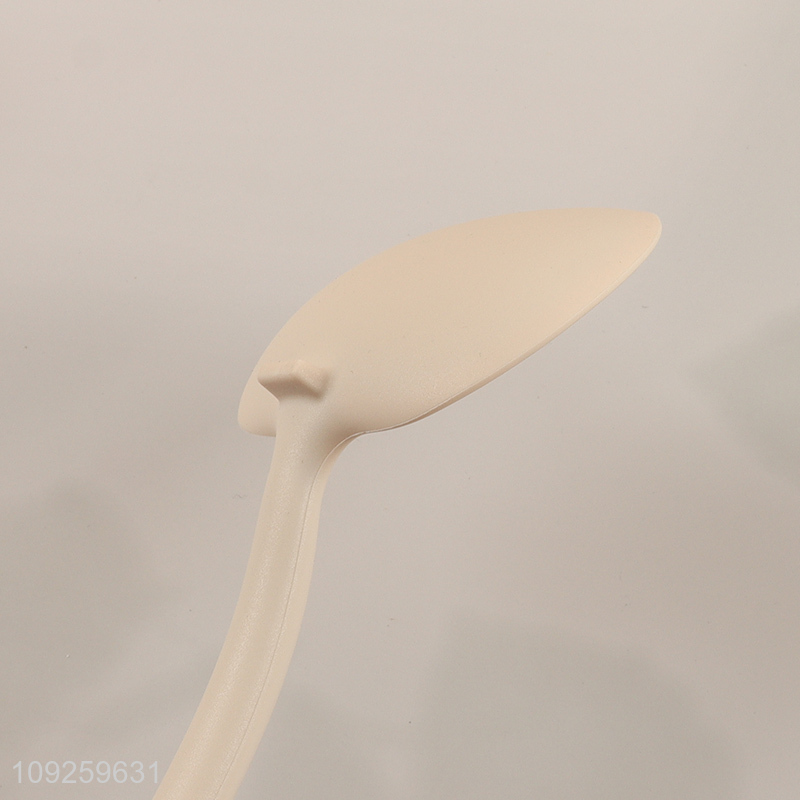 Factory price non-stick silicone kitchen utensil cooking spatula for home