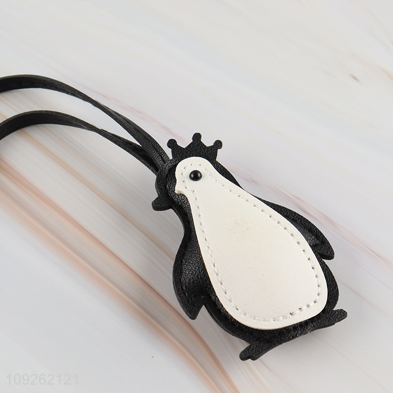 New Arrival Penguin Keychain Pendant Cute PU Leather Key Chain Backpack Pendant