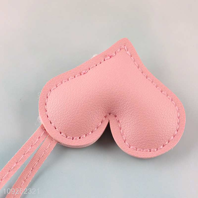 Hot Selling Heart Keychain Bag Charm PU Leather Keychain Pendant for Women Girls