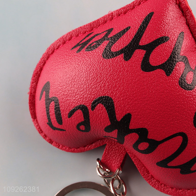 China Wholesale Heart Keychain PU Leather Keychain Bag Charm Backpack Purse Pendant