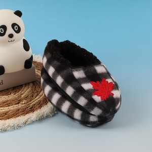 China factory non-slip winter warm plush polyester slippers home slippers