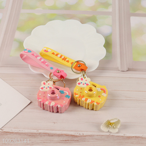 Hot selling cartoon portable mini projector camera keychain key rings