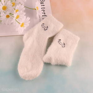 Online Wholesale Womens Fuzzy Socks Fluffy Socks Winter Warm Sleeping Socks