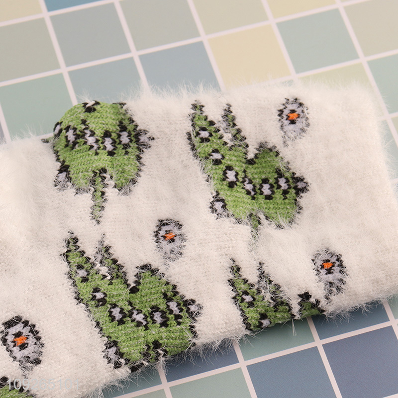 High Quality Womens Fuzzy Socks Fluffy Cozy Socks Winter Sleeping Socks