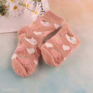 Factory Price Womens Fuzzy Socks Fluffy Socks Winter Warm Sleeping Socks