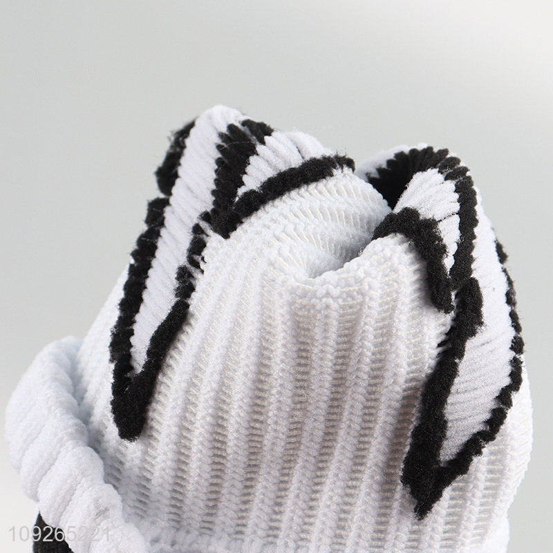 China Imports Men's Grip Soccer Socks Anti-Slip Athletic Socks Basketball Socks