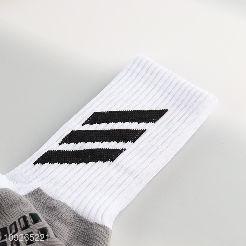 China Imports Men's Grip Soccer Socks Anti-Slip Athletic Socks Basketball Socks