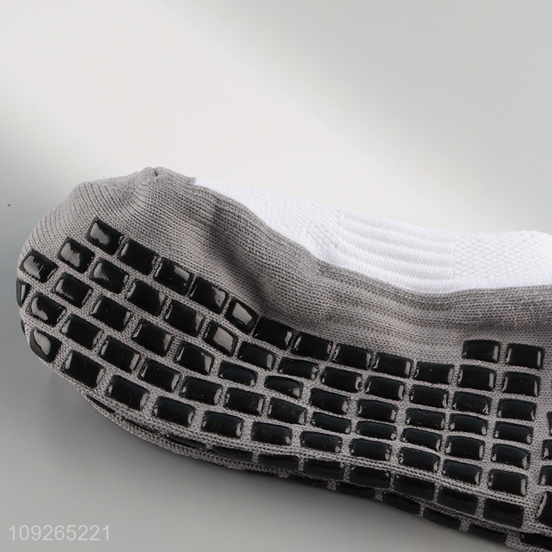 China Imports Men's Grip Soccer Socks Anti-Slip Athletic Socks Basketball Socks