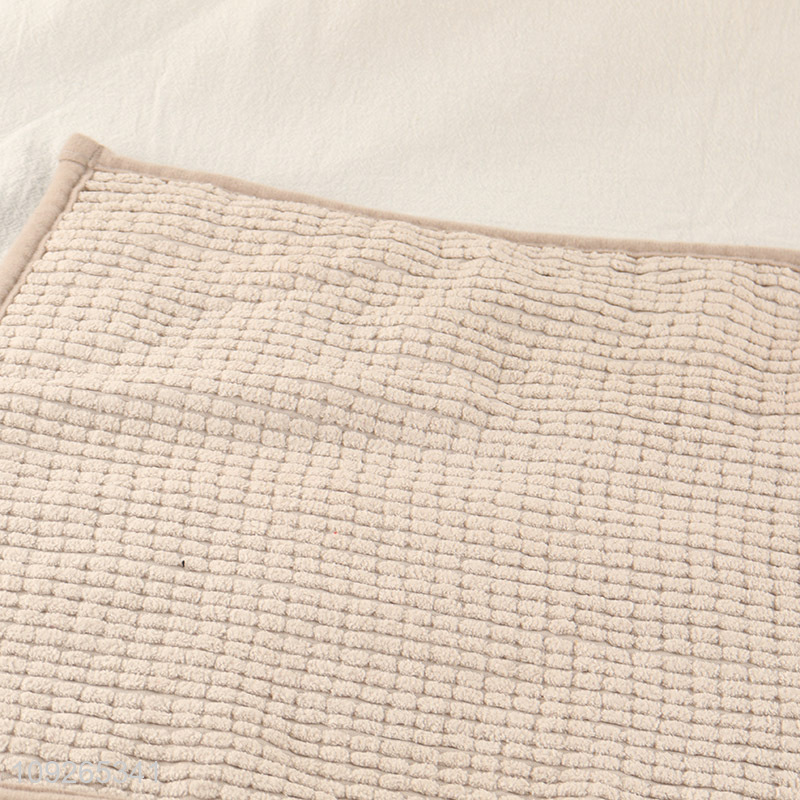 Factory Supply Chenille Bathroom Rug Anti-Slip Extra Thick Absorbent Bath Rug