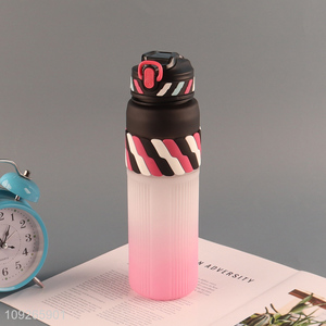 China Imports Portable Outdoor Plastic Sports Water Bottle with Flip Top Lid