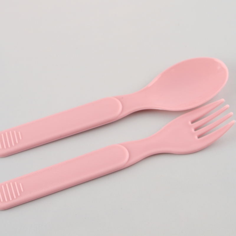 Hot selling duck shape dinner plate water bottle straw bottle set wholesale