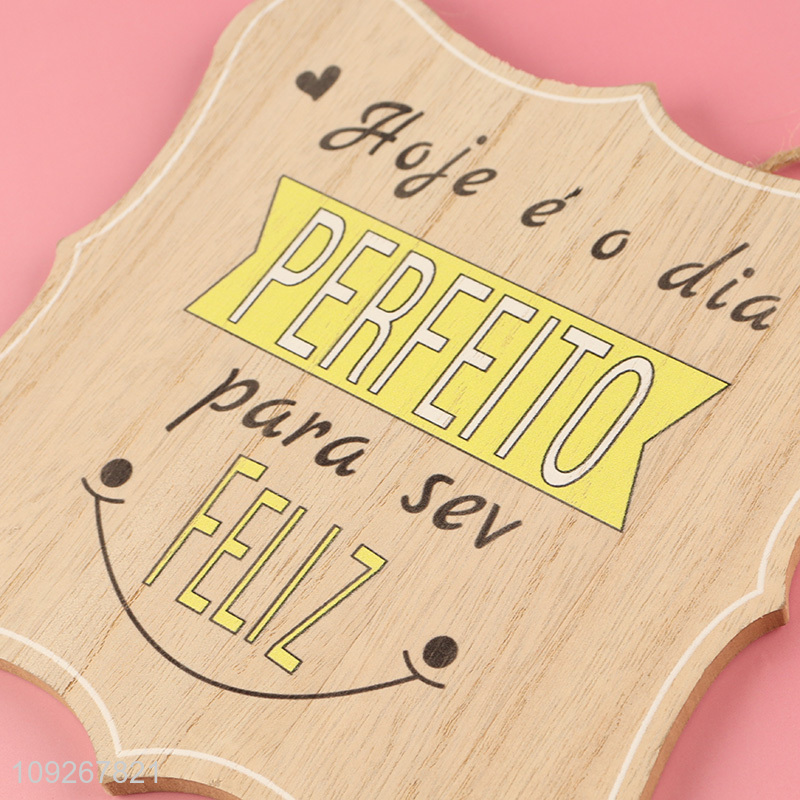 Factory direct sale wooden hanging ornament decoration wholesale