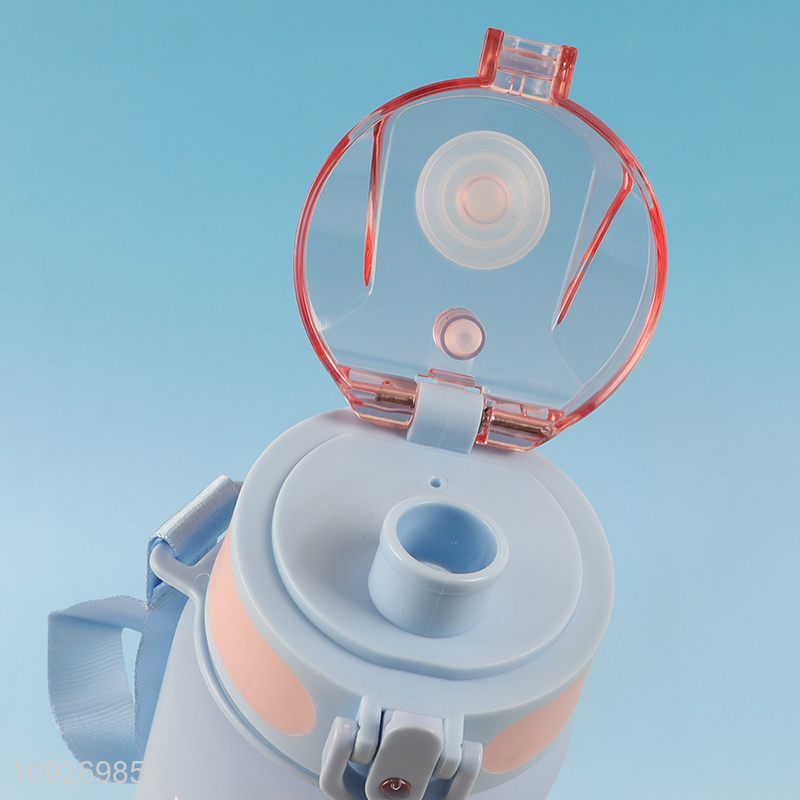 Factory Price 900ML Plastic Water Bottle Custom Logo Portable Water Bottle