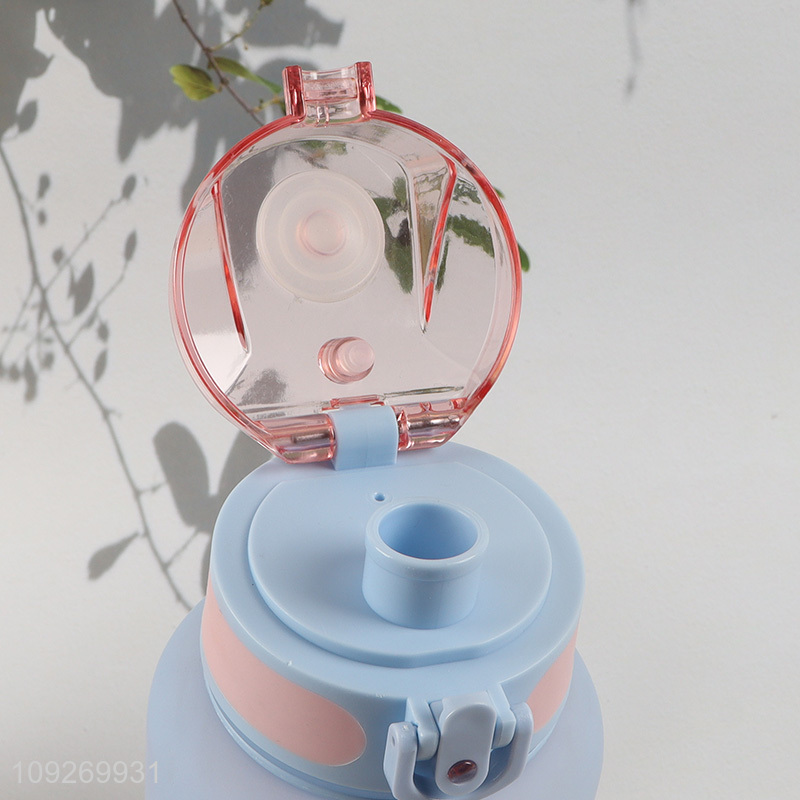 Online Wholesale 550 750 1000ML Plastic Water Bottle Portable Custom Water Bottle