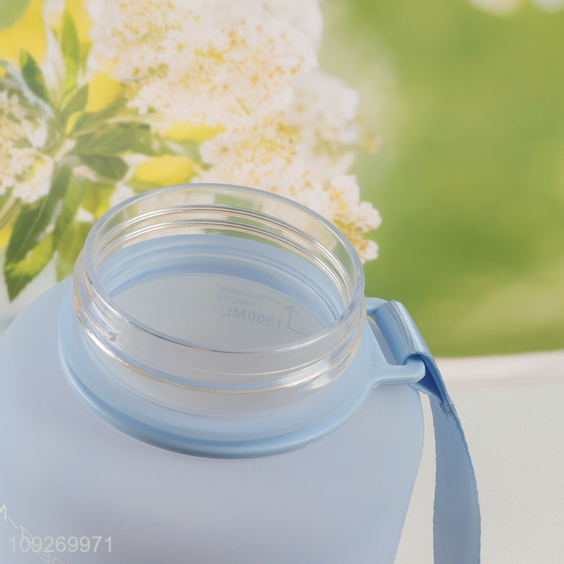 Factory Supply 1500 2000ML Plastic Water Bottle Custom Logo Portable Water Bottle