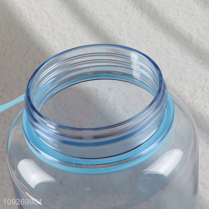 High Quality Portable Plastic Water Bottle BPA Free Water Bottle with Handle