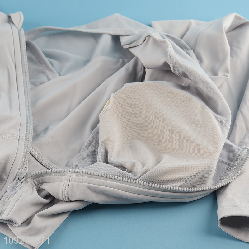 Hot Products Adjustable Front Zipper Built-In Chest Pad Sport Top