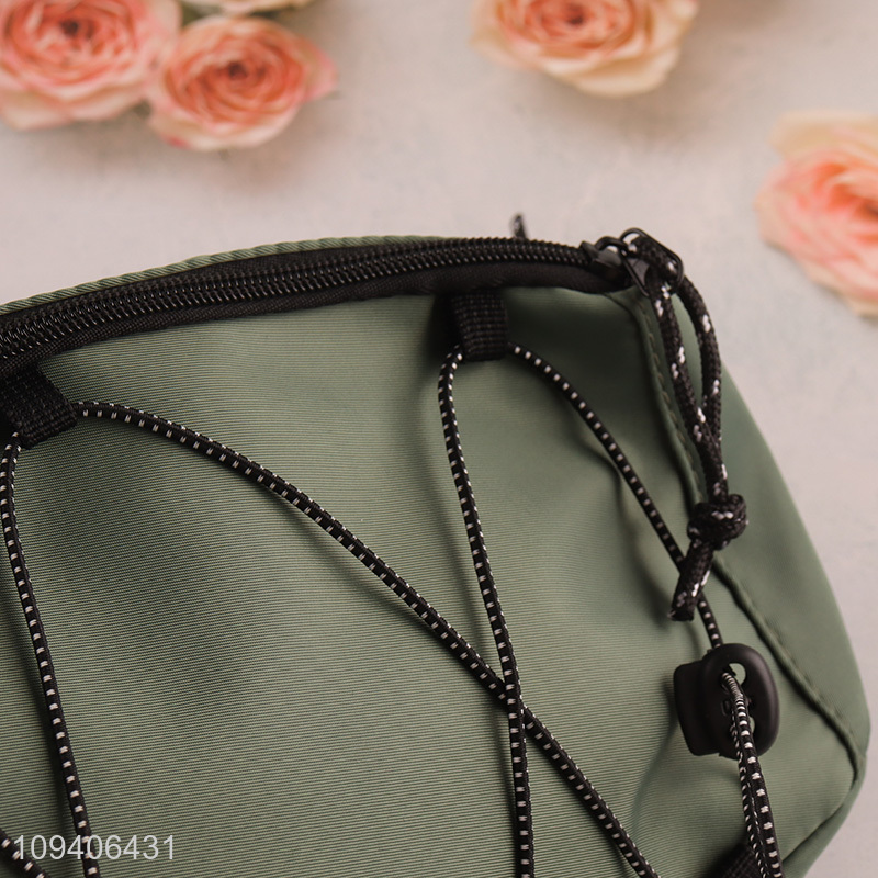 New arrival durable daily commuting sling bag