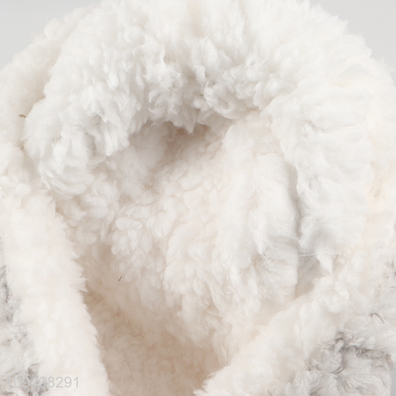 New arrival  anti-slip polyester home floor slippers for winter